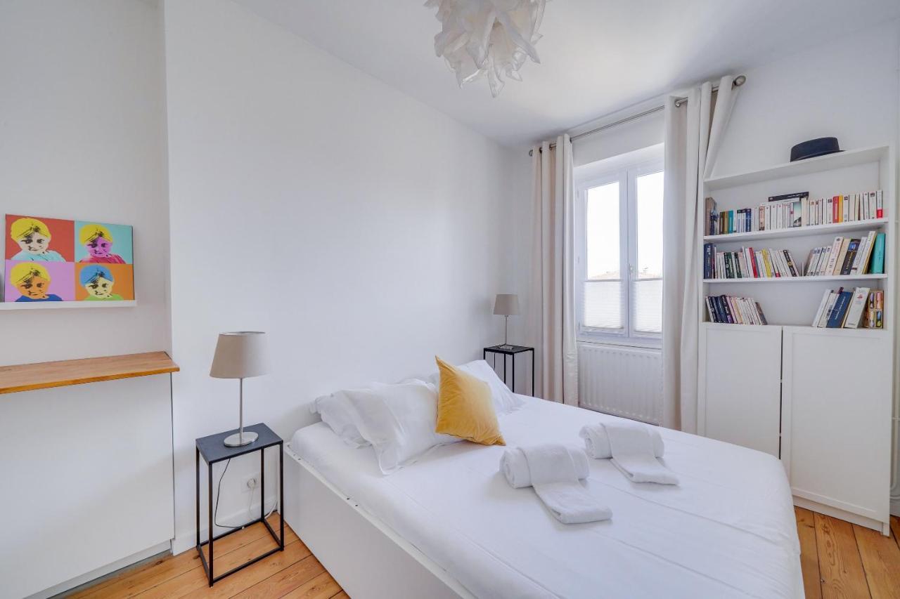 Le Hugue Up - Bel Appartement En Plein Coeur De ボルドー エクステリア 写真